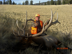 Jake did it again in 2009 putting another client on an awesome unit 76 bull